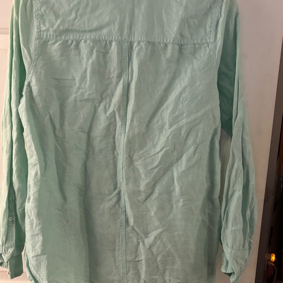 J. Crew Collared Long Sleeve Light Green Bottoned Down Shirt w/Pocket Size 8 - Picture 3 of 9
